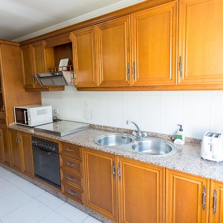 Disfruta De Melide En Este Amplio Apartamento Eksteriør billede
