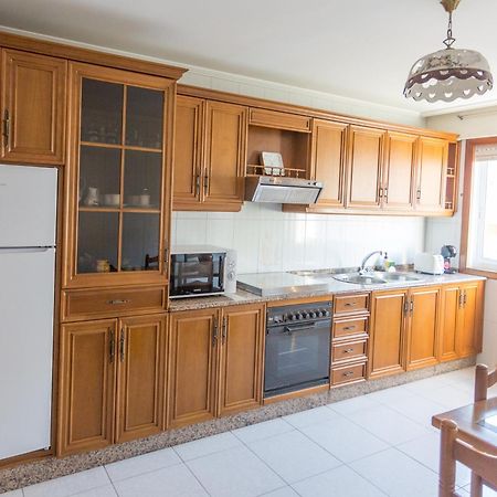 Disfruta De Melide En Este Amplio Apartamento Eksteriør billede