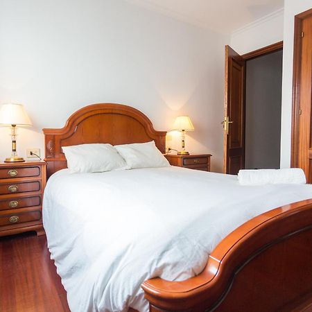 Disfruta De Melide En Este Amplio Apartamento Eksteriør billede